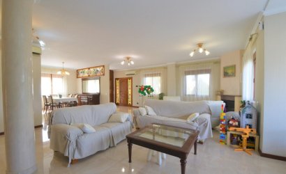 Reventa - Villa -
Ciudad Quesada - Costa Blanca