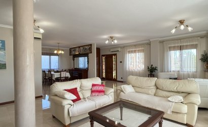 Reventa - Villa -
Ciudad Quesada - Costa Blanca