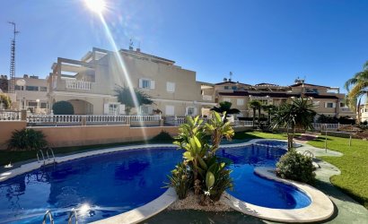 Herverkoop - duplex -
Orihuela Costa - Costa Blanca