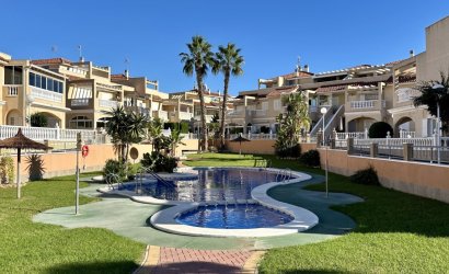 Herverkoop - duplex -
Orihuela Costa - Costa Blanca
