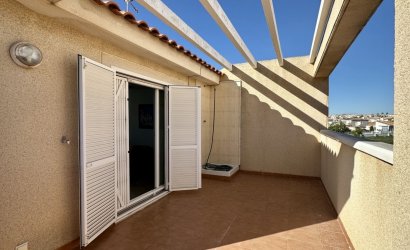Herverkoop - duplex -
Orihuela Costa - Costa Blanca