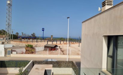 Resale - Villa -
Torrevieja - Punta Prima