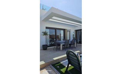 Revente - Villa -
Orihuela - Vistabella