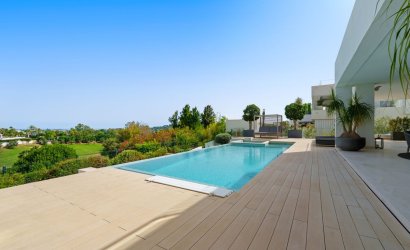 Revente - Villa -
Nueva Andalucía - Costa del Sol