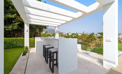 Revente - Villa -
Nueva Andalucía - Costa del Sol