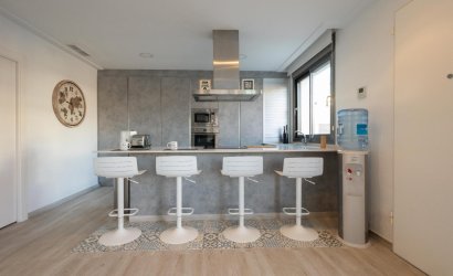 Herverkoop - Villa -
Orihuela Costa - Costa Blanca