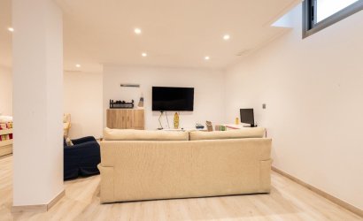 Herverkoop - Villa -
Orihuela Costa - Costa Blanca