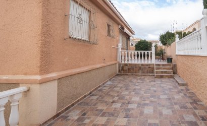 Reventa - Villa -
Mazarron - Camposol