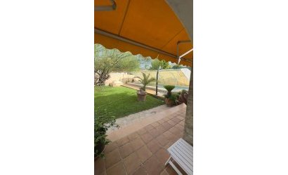 Resale - Villa -
Orihuela Costa - Punta Prima