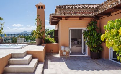 Resale - Apartment -
Marbella - Nueva Andalucía