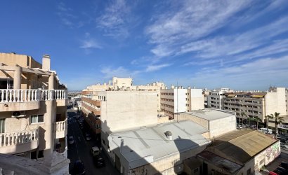 Resale - Apartment -
Torrevieja