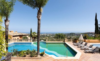 Resale - Apartment -
Marbella - Nueva Andalucía