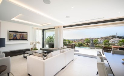 Revente - Villa -
Marbella - Nueva Andalucía