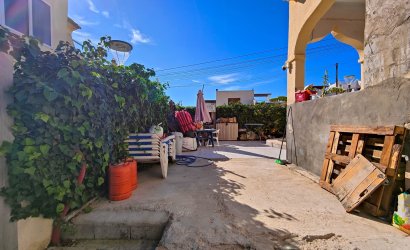 Resale - Townhouse -
San Miguel de Salinas