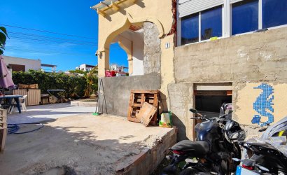 Resale - Townhouse -
San Miguel de Salinas