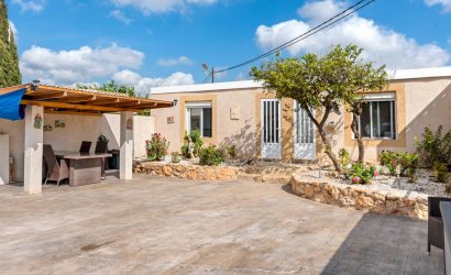 Herverkoop - Country House -
Los Montesinos