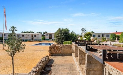 Herverkoop - Country House -
Los Montesinos