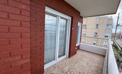Resale - Apartment -
Orihuela Costa - Punta Prima