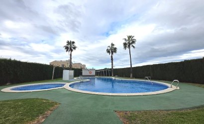 Herverkoop - Apartment -
Torrevieja - San Luis