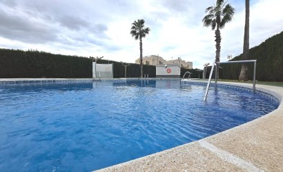 Herverkoop - Apartment -
Torrevieja - San Luis