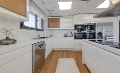 Herverkoop - Villa -
Torrevieja