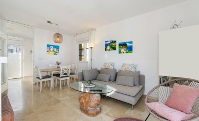 Herverkoop - Villa -
Orihuela Costa - Villamartín