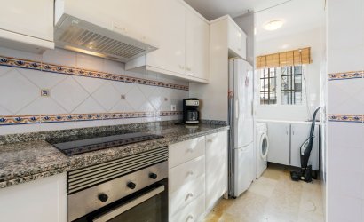 Herverkoop - Villa -
Orihuela Costa - Villamartín