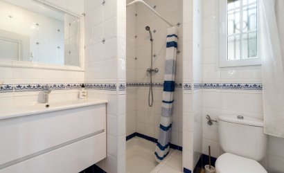 Herverkoop - Villa -
Orihuela Costa - Villamartín