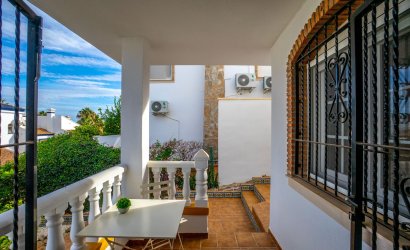 Herverkoop - Villa -
Orihuela Costa - Villamartín