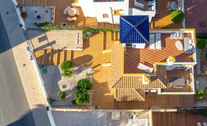 Herverkoop - Villa -
Orihuela Costa - Villamartín