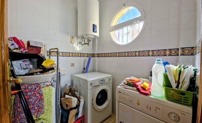 Herverkoop - Villa -
Orihuela Costa - Las Filipinas