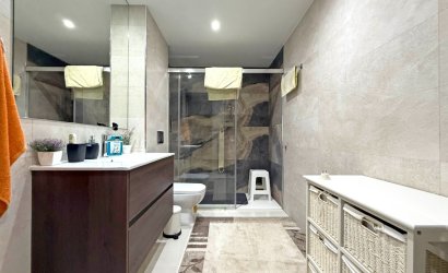 Herverkoop - Villa -
Orihuela Costa - Villamartín