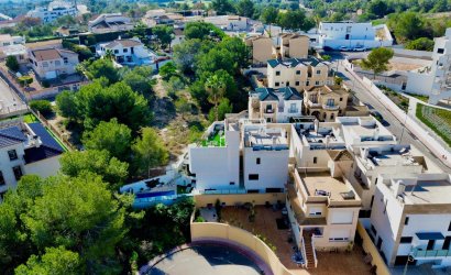 Herverkoop - Villa -
Orihuela Costa - Villamartín