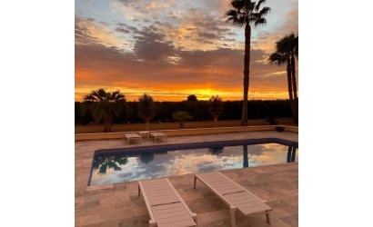 Herverkoop - Country House -
Rafal