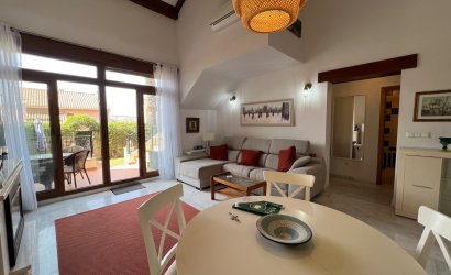 Herverkoop - Herenhuis -
Algorfa - La finca Golf