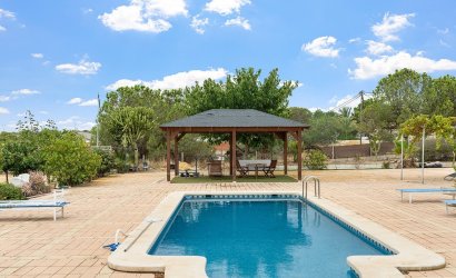 Herverkoop - Villa -
Alicante - Rebolledo