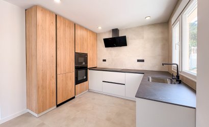 Herverkoop - Villa -
El Campello - Pueblo Acantilado - Venta Lanuza