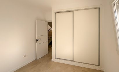 Herverkoop - Villa -
El Campello - Pueblo Acantilado - Venta Lanuza