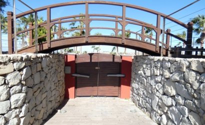 Herverkoop - Villa -
Algorfa