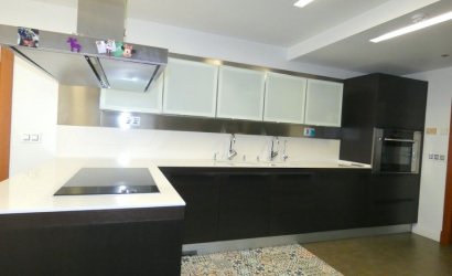 Herverkoop - Villa -
Algorfa