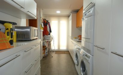 Herverkoop - Villa -
Algorfa