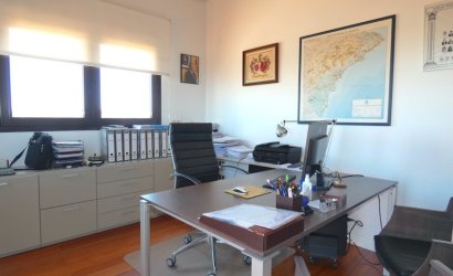 Herverkoop - Villa -
Algorfa