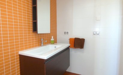 Herverkoop - Villa -
Algorfa