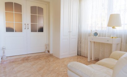 Reventa - Villa -
Torrevieja - Los Balcones