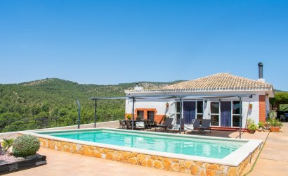 Reventa - Villa -
Onil