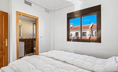 Resale - Townhouse -
San Miguel de Salinas