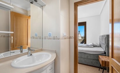 Resale - Townhouse -
San Miguel de Salinas