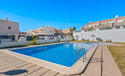 Resale - Townhouse -
San Miguel de Salinas