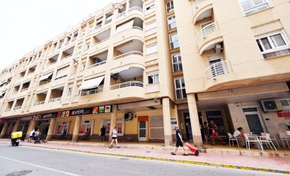 Resale - Apartment -
Torrevieja - La Mata