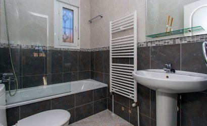 Resale - Villa -
Rojales - Pueblo